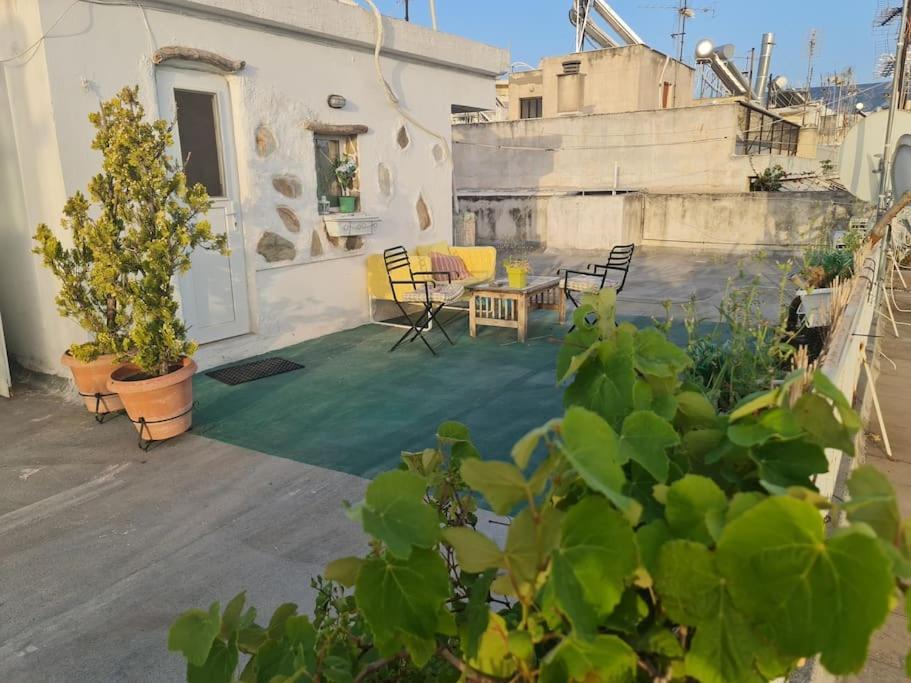 Appartement Καλινοβου 1 Κευελπιδων Πεδιον Αρεωσ à Athènes Extérieur photo