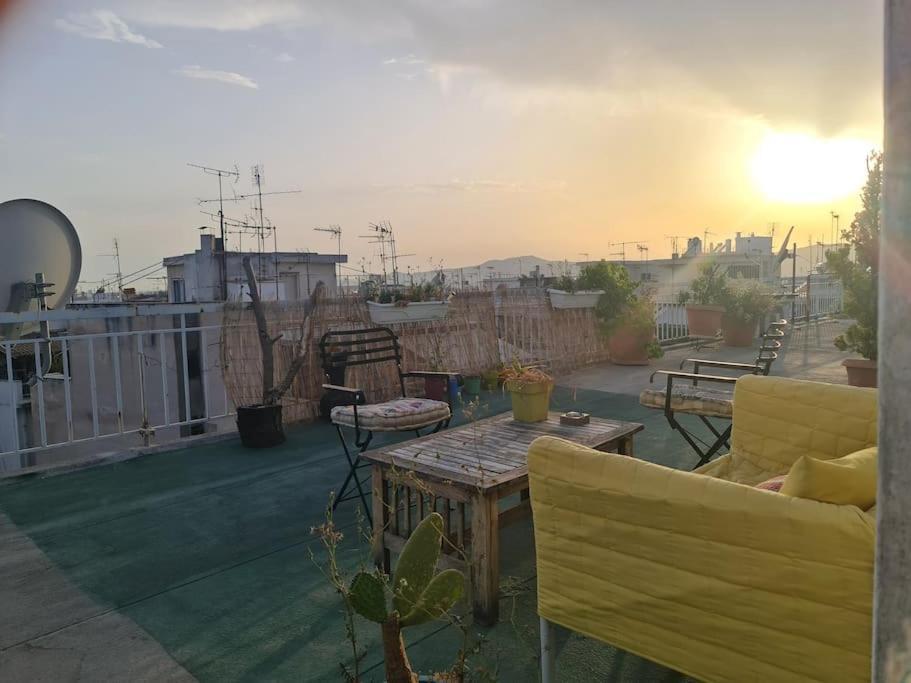 Appartement Καλινοβου 1 Κευελπιδων Πεδιον Αρεωσ à Athènes Extérieur photo