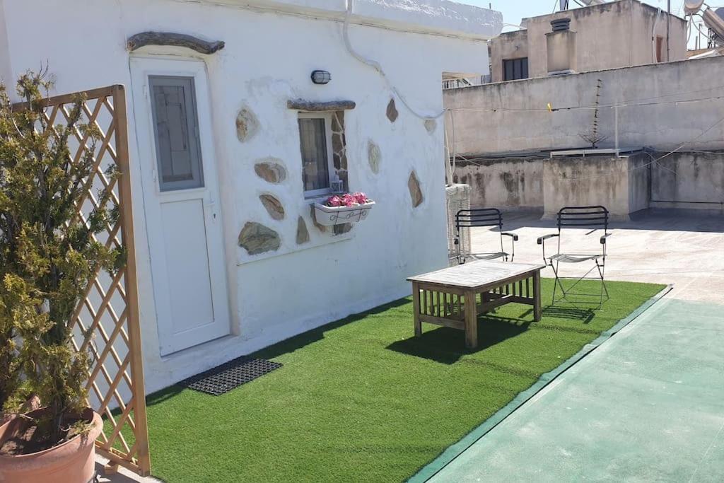 Appartement Καλινοβου 1 Κευελπιδων Πεδιον Αρεωσ à Athènes Extérieur photo