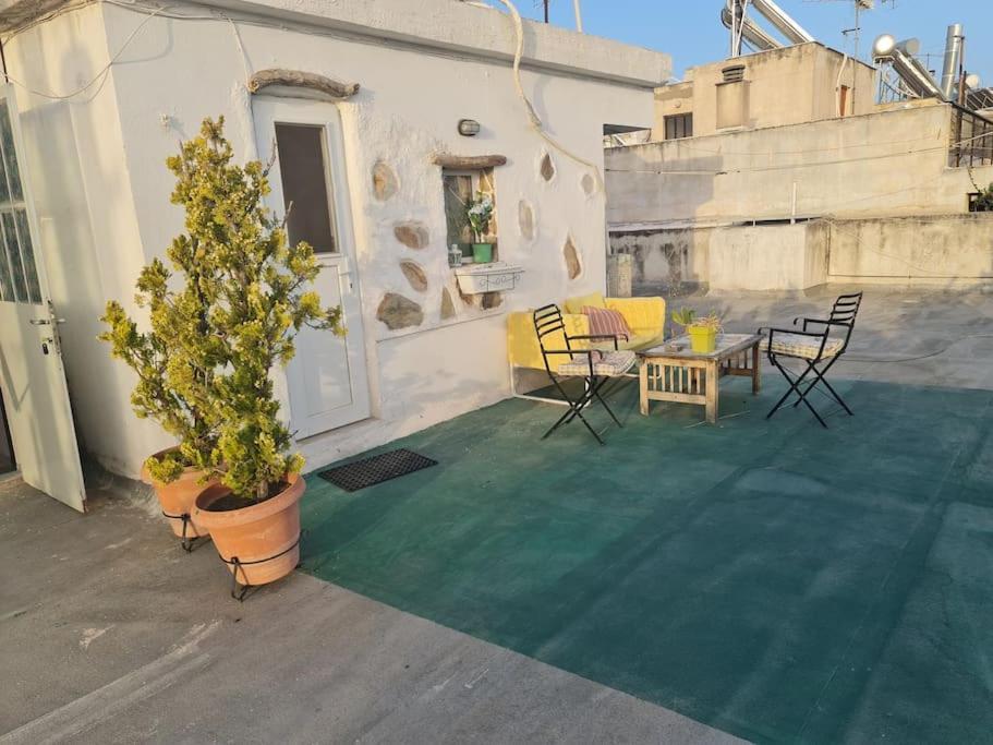 Appartement Καλινοβου 1 Κευελπιδων Πεδιον Αρεωσ à Athènes Extérieur photo