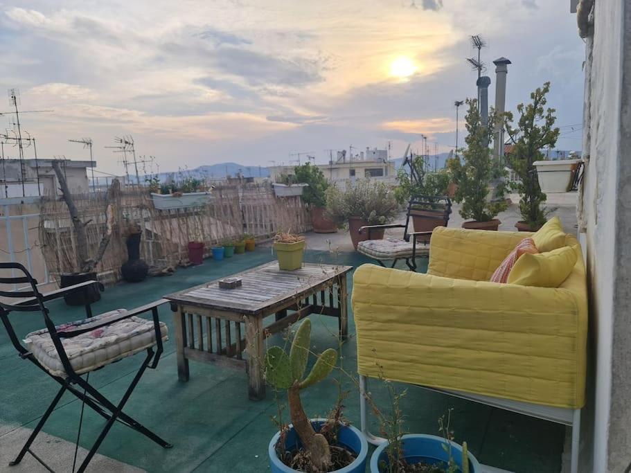 Appartement Καλινοβου 1 Κευελπιδων Πεδιον Αρεωσ à Athènes Extérieur photo
